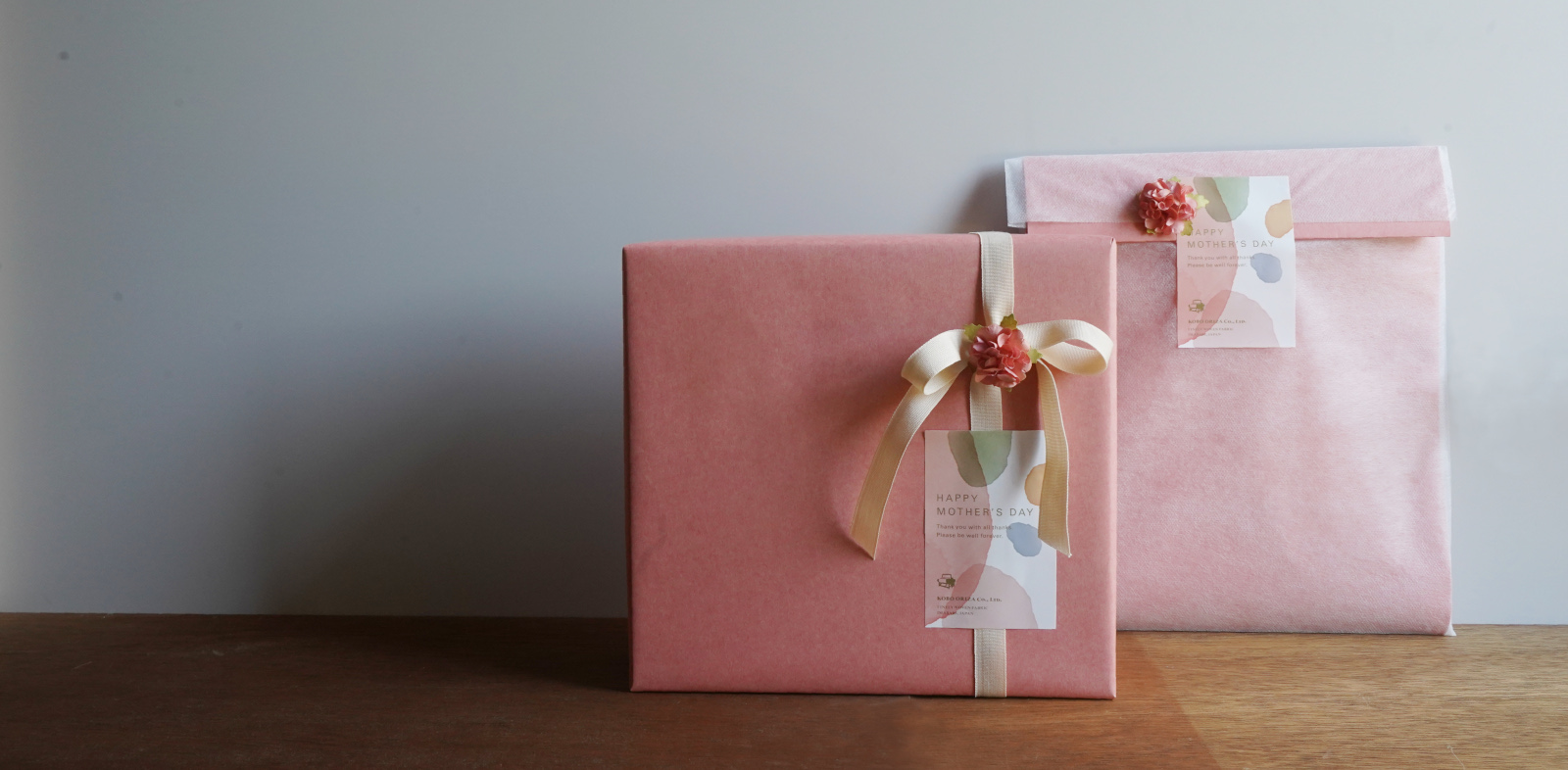 届いた瞬間に笑顔になれるような、母の日ギフトラッピング
