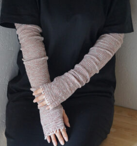 アームカバー身に着け写真