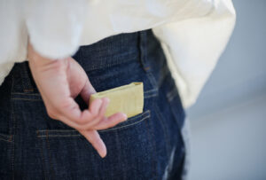 リネンハンカチ　ポケットの画像