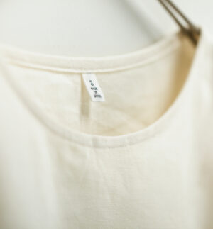 loosyT　白Tシャツ　画像　
