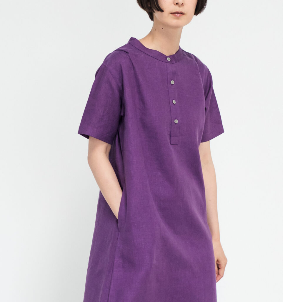 ワンピース　LOOSY：ONE　パープル　女性着用画像　前面全身画像