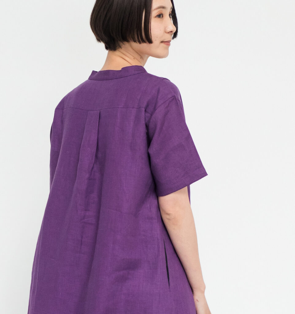 ワンピース　LOOSY：ONE　パープル　女性着用画像