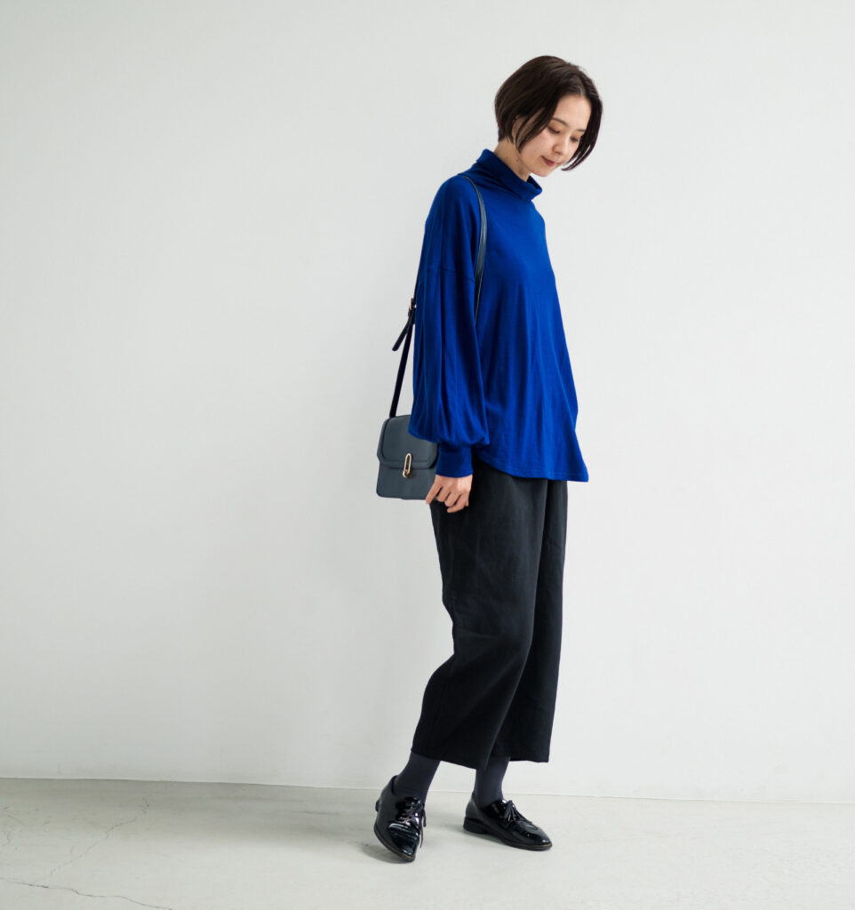 LOOSY:9 リネン100％パンツ着用画像　ブラックカラー