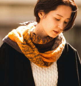 BRUSHESD　コットンスヌード　着用画像