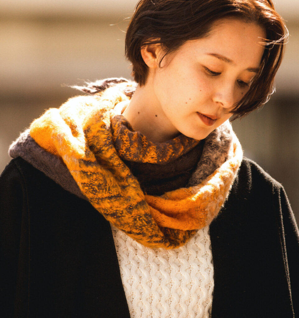 BRUSHESD　コットンスヌード　着用画像