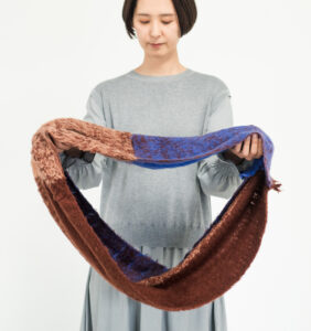 BRUSHESD　コットンスヌード　着用画像