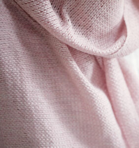 「20年のつづき」— 創業織りのマフラー 限定販売 —