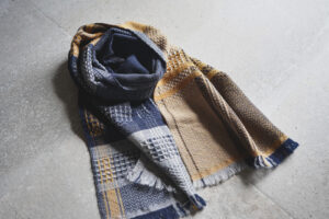 かわり織りマフラー　商品単体画像