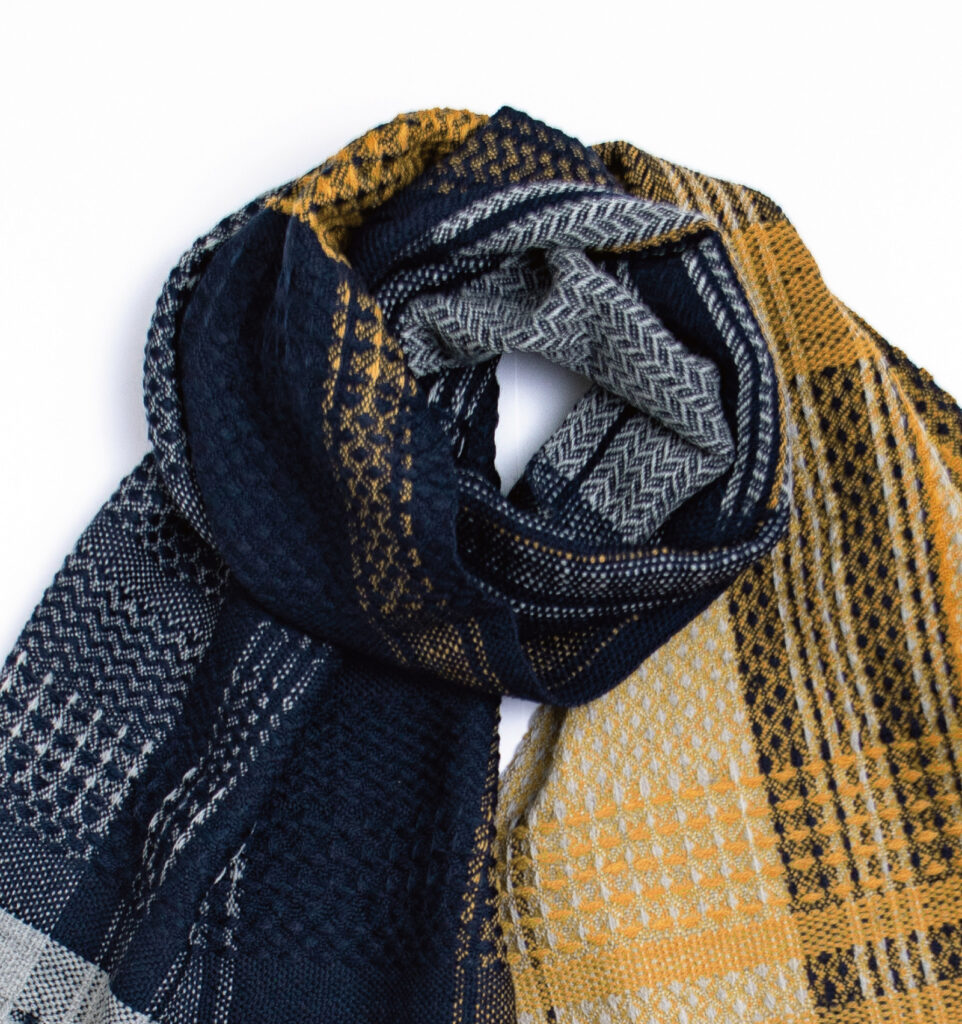 かわり織りマフラー　商品単体画像