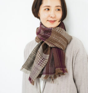 かわり織りマフラー　着用画像