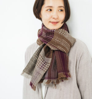かわり織りマフラー　着用画像