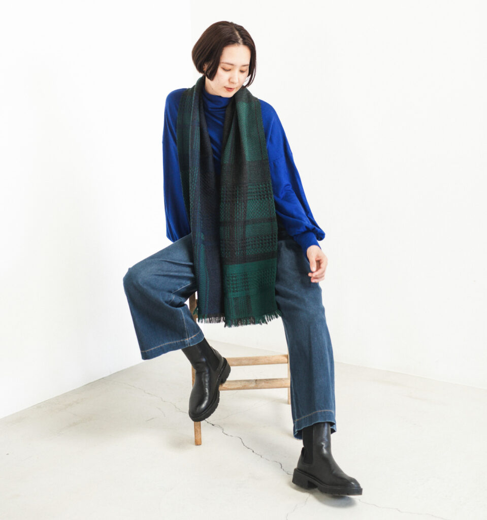 かわり織りマフラー　着用画像