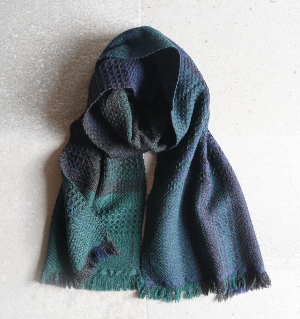 かわり織りマフラー　商品単体画像