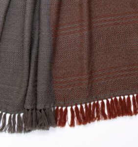 ｋａｗａｒｉ　ウールショール　ウィーブボーダー　画像