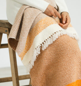 ウールコットンブランケットショール　ヘリンボーン　KAWARIシリーズ　商品画像