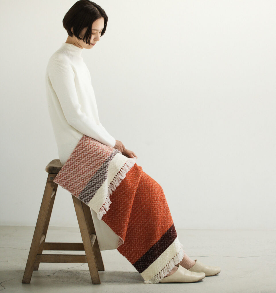 ウールコットンブランケットショール　ヘリンボーン　KAWARIシリーズ　商品画像