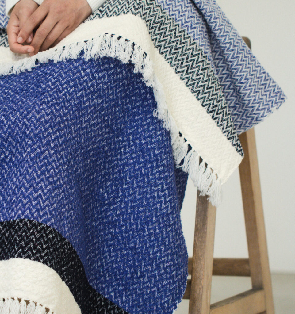 ウールコットンブランケットショール ヘリンボーン KAWARIシリーズ 商品画像