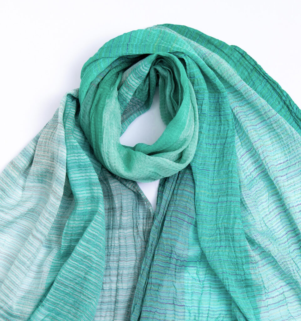 絣染めシルクコットンショール グリーン クローズアップ画像