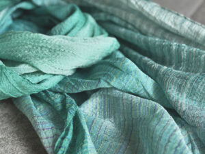 SHIBO 絣染めシルクコットンショール 画像