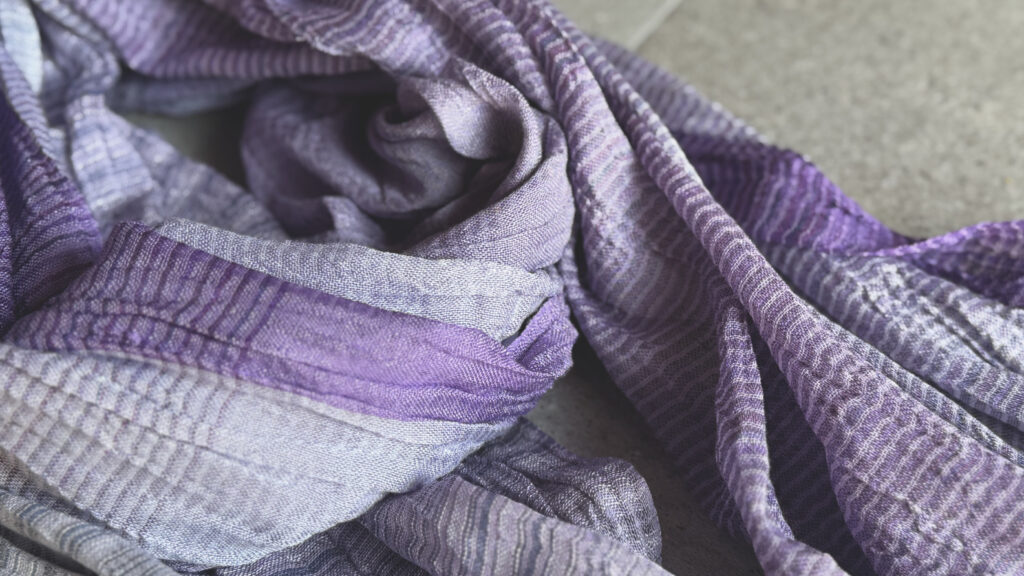 SHIBO 絣染めシルクコットンショール 画像