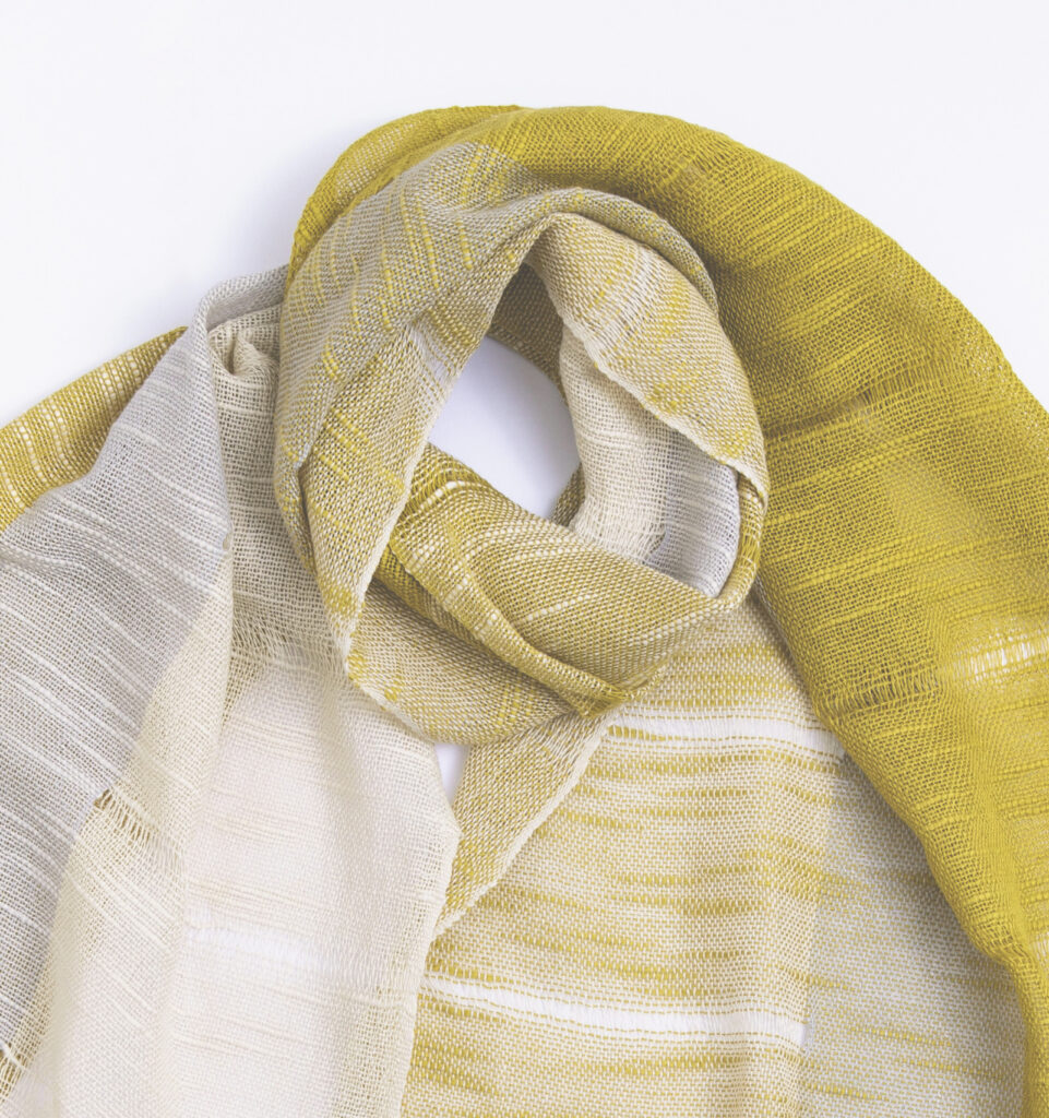 空羽織り マフラー イエロー色 画像