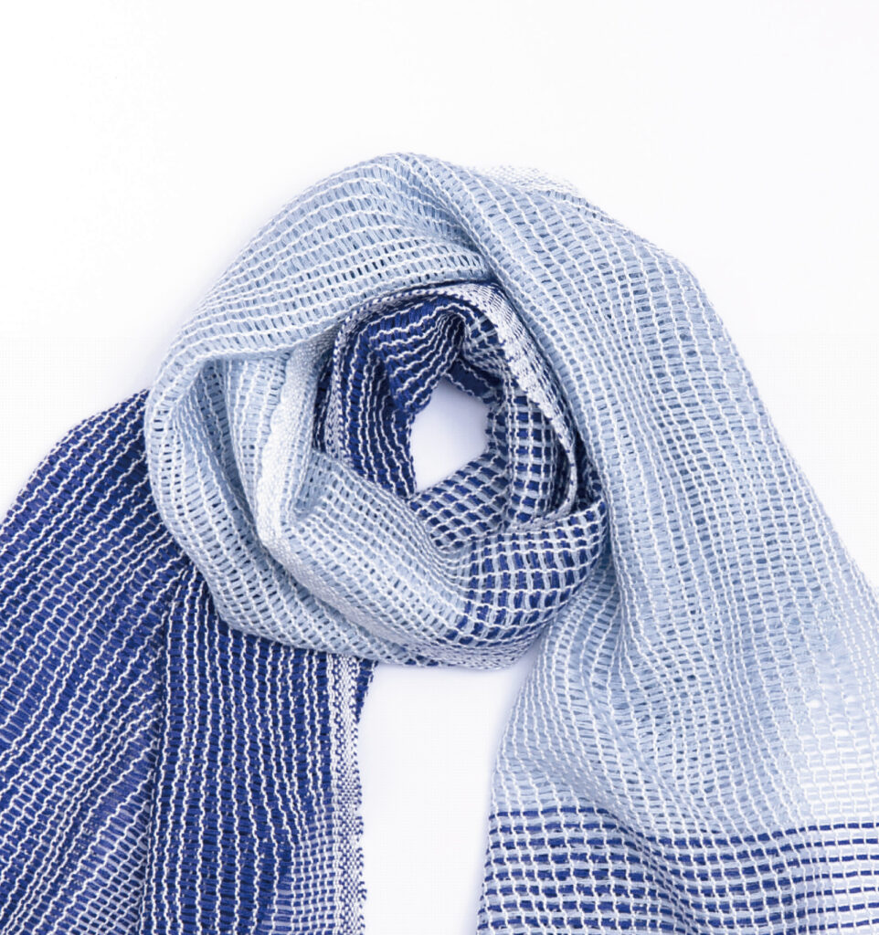 たてよろけもじり織りショートマフラー 青 商品画像